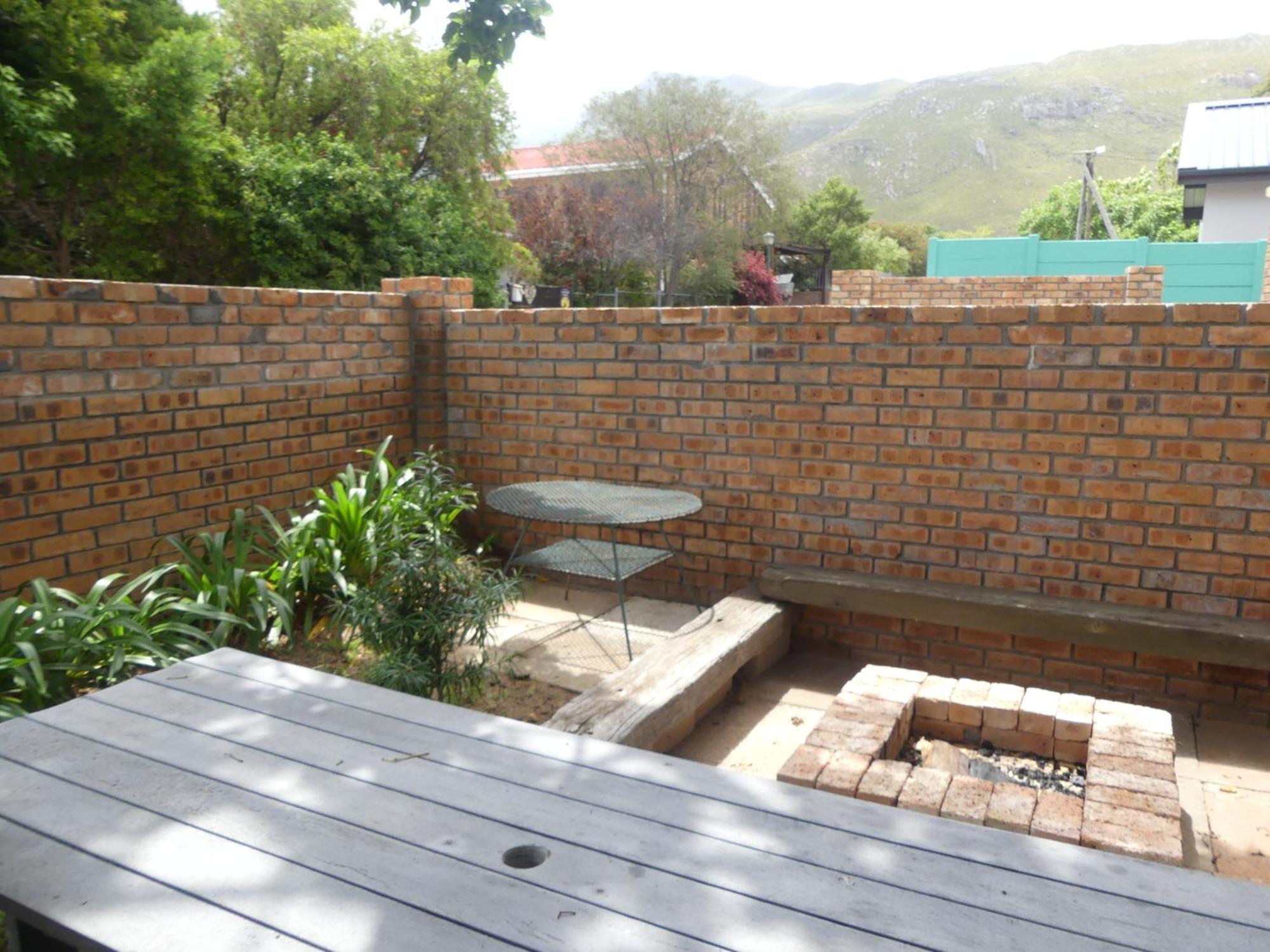Shalom Self Catering Hotel Kleinmond ภายนอก รูปภาพ